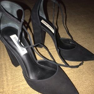 Steve Madden pampered heels